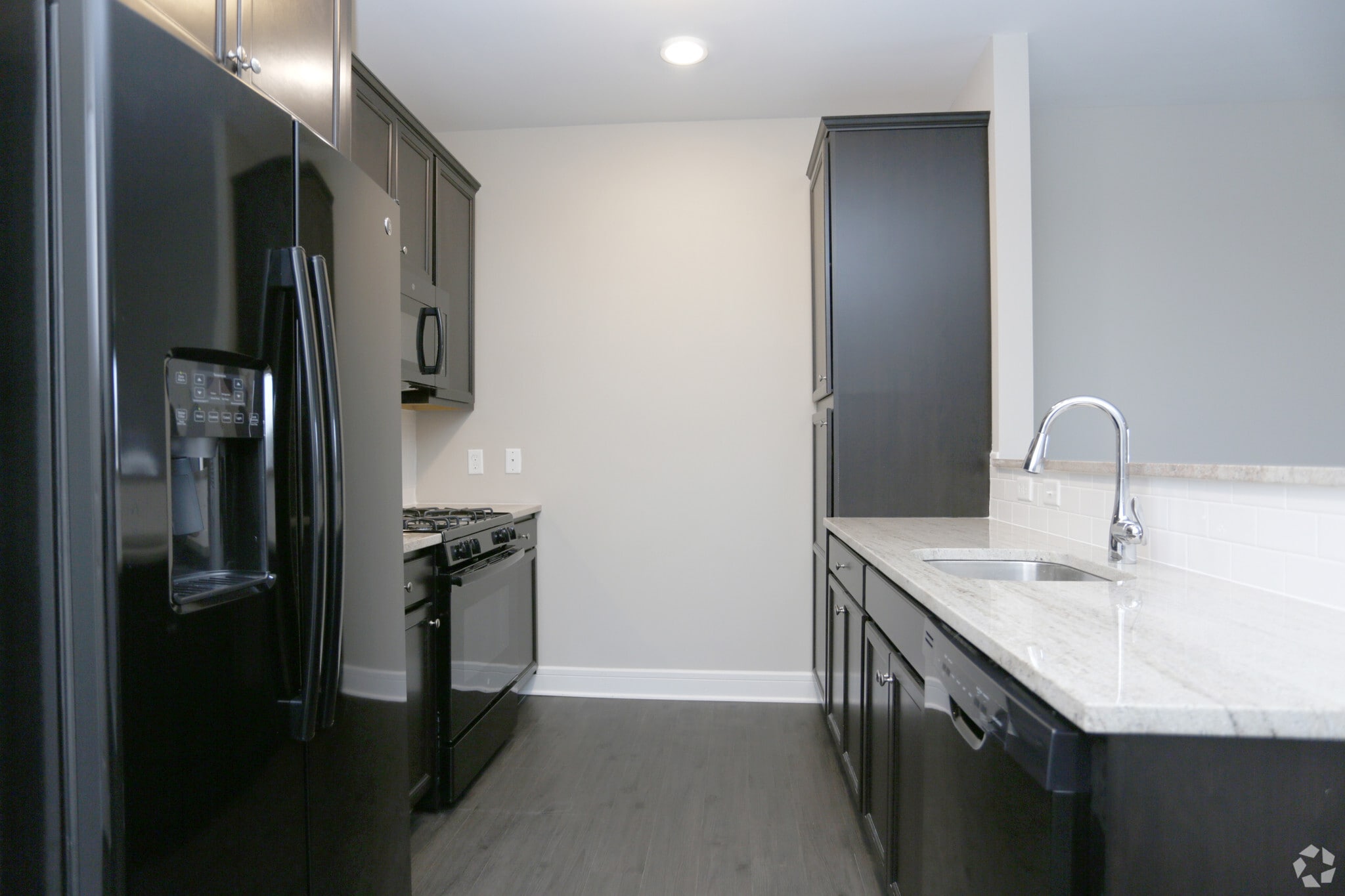 67 Halstead St, Clinton, NJ 08809 Halstead Place