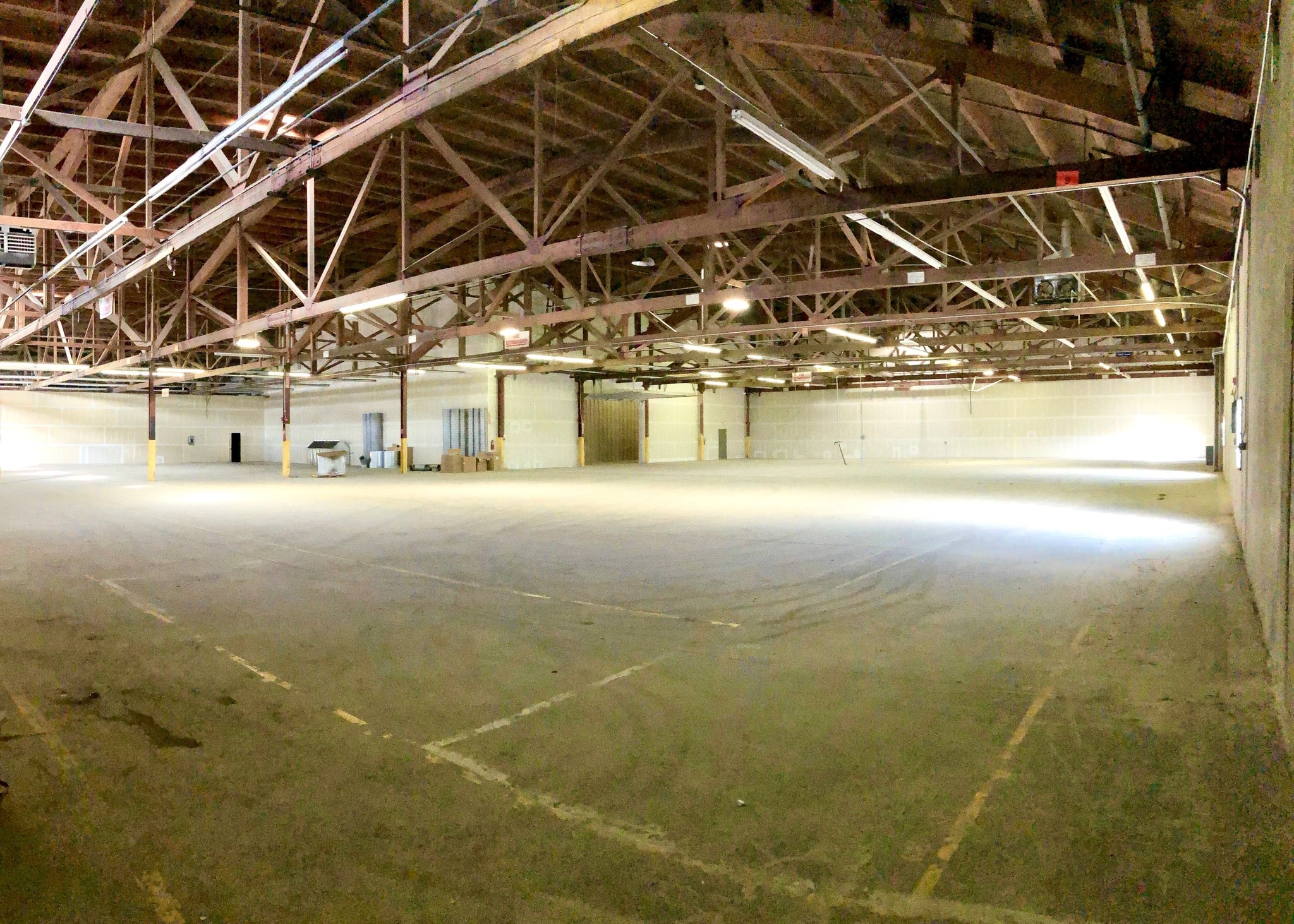 205 N Elizabeth St, Pueblo, CO for sale Interior Photo- Image 1 of 3