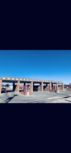 1907 SE 13th Ave, Amarillo, TX for sale - Primary Photo - Image 1 of 3