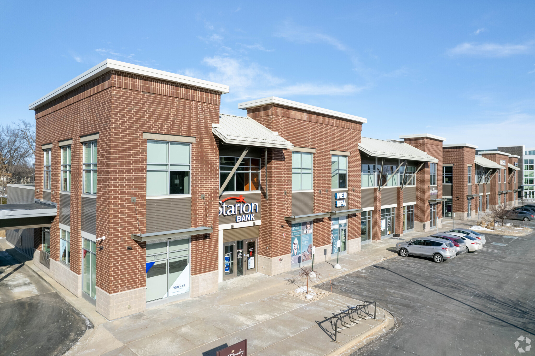1574 W Broadway, Madison, WI for lease Building Photo- Image 1 of 4
