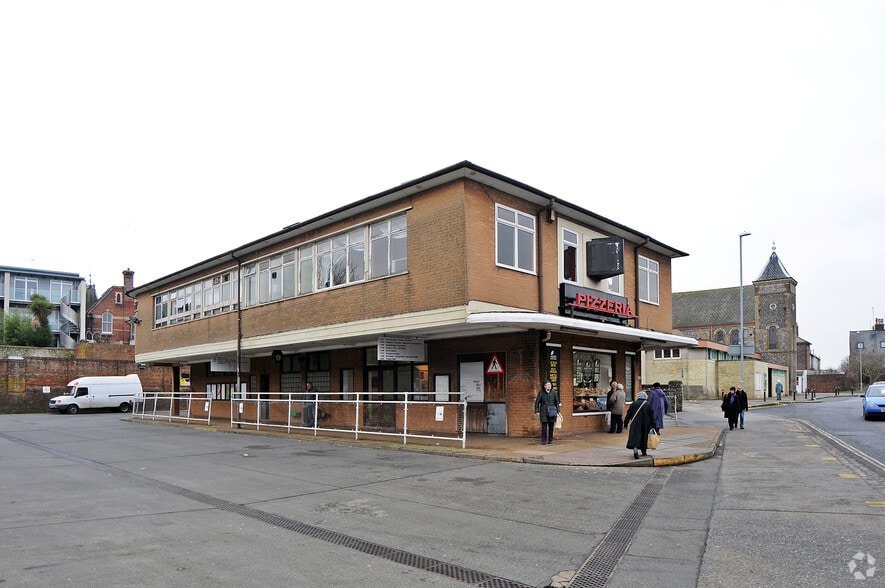Eastgate St, Lewes for sale - Primary Photo - Image 1 of 5