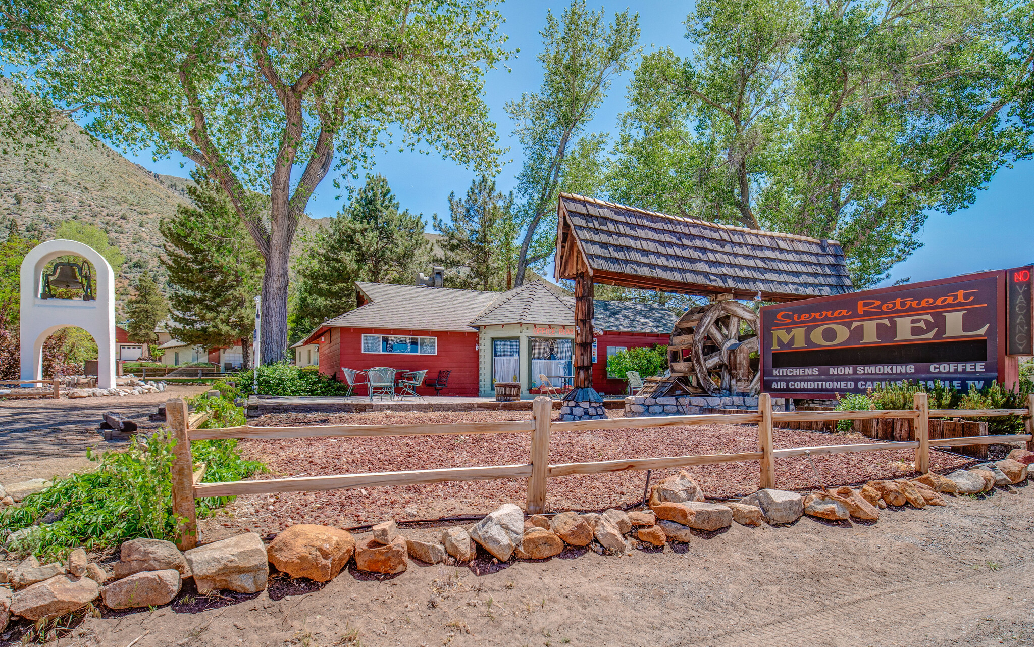 106705 US Highway 395, Coleville, CA for sale Primary Photo- Image 1 of 37