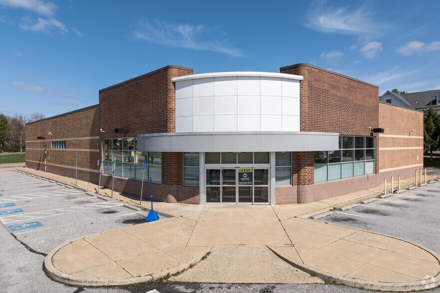 2722 W 9th St, Chester, PA for sale - Building Photo - Image 1 of 1