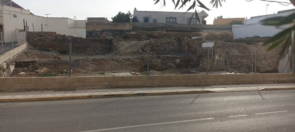 Avenida Ricardo Fábrega, 38, Tabernas, Almería for sale - Building Photo - Image 1 of 15