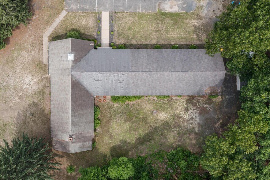 240 Creek Rd, Mount Laurel, NJ for sale - Primary Photo - Image 1 of 1