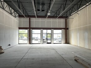 1801 Jackson Ave W, Oxford, MS for lease Interior Photo- Image 1 of 2