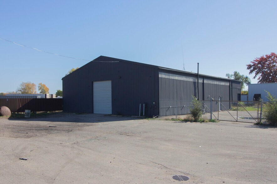 1338-1352 Branch St, Kalamazoo, MI for sale - Building Photo - Image 1 of 1