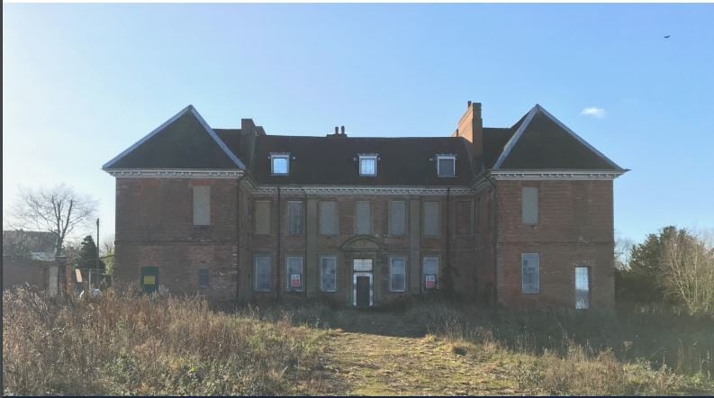 Main St, Newark for sale Building Photo- Image 1 of 1