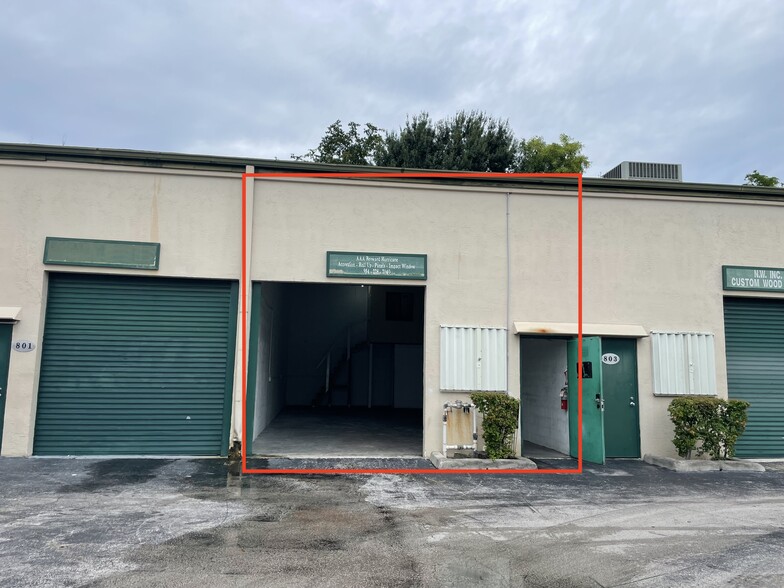 1769-1791 Blount Rd, Pompano Beach, FL for lease - Building Photo - Image 1 of 9