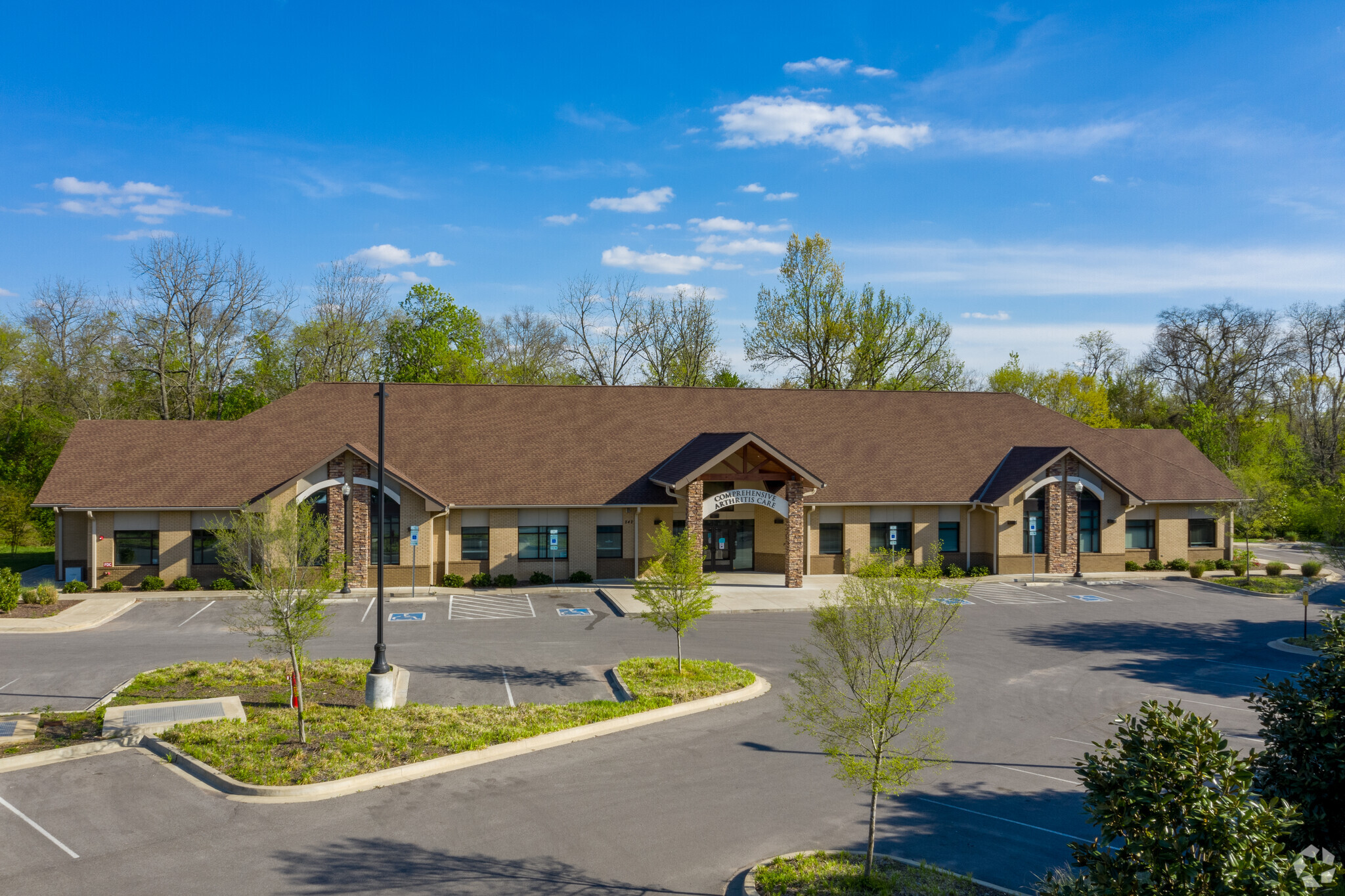 242 Indian Lake Blvd, Hendersonville, TN 37075 - Office for Lease | LoopNet