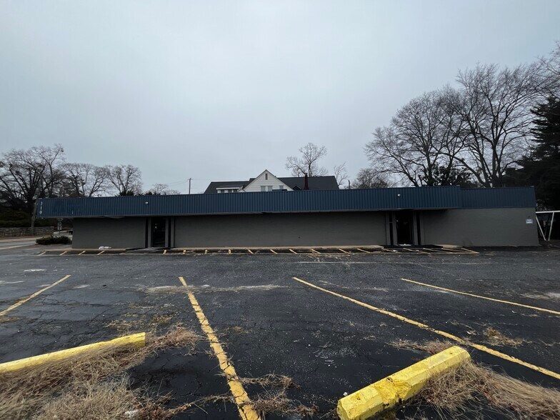 310 Rutherford St, Greenville, SC 29609 Office for Sale