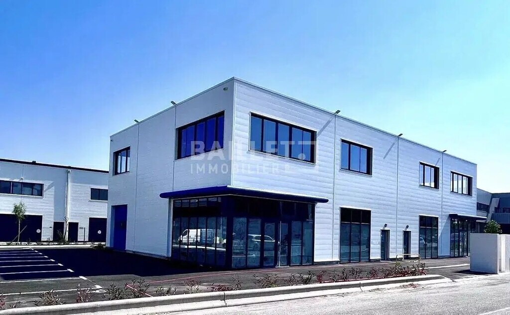 Location Bureaux 90 m² - Photo 1