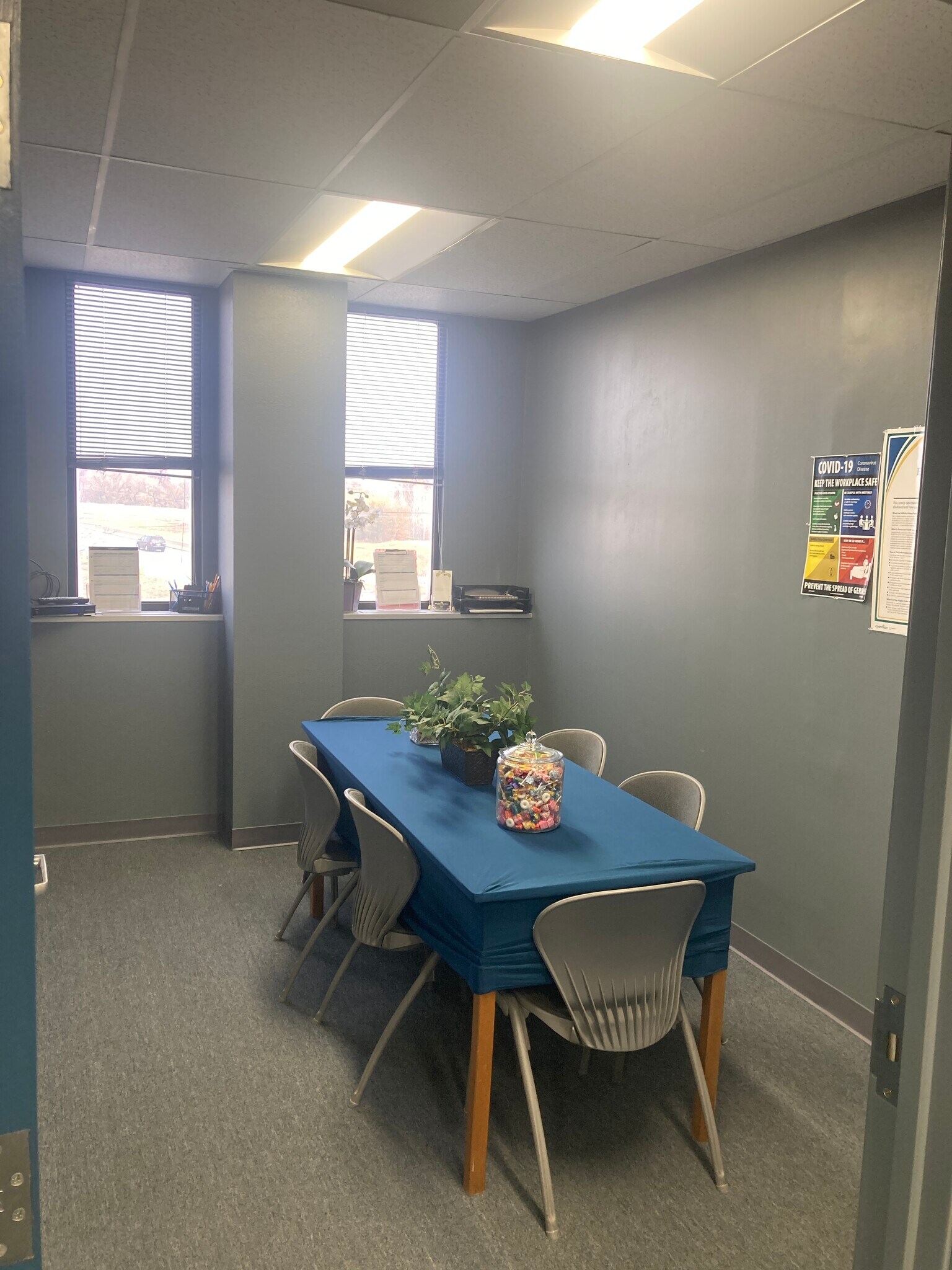 4240 Blue Ridge Blvd, Kansas City, MO for sale Interior Photo- Image 1 of 5