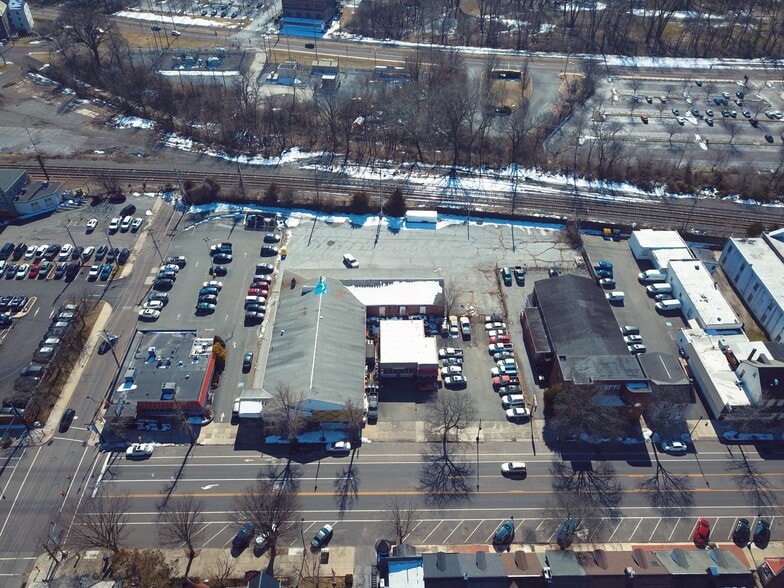 62-64 E High St, Pottstown, PA for lease - Building Photo - Image 3 of 12