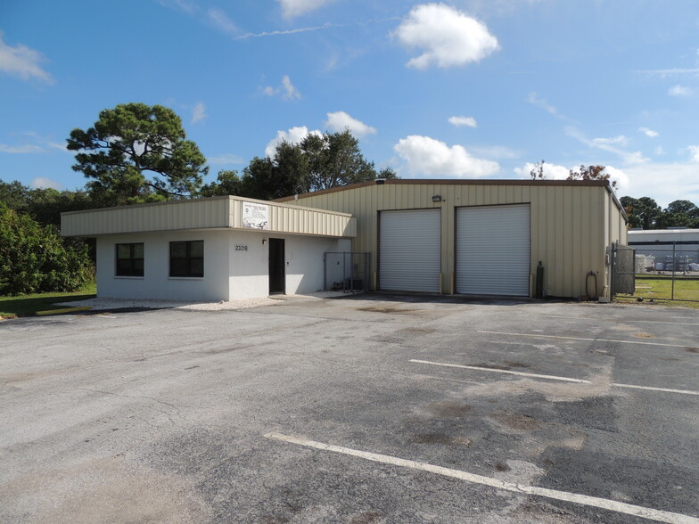 2311-2331 Whitfield Ind Way, Sarasota, FL for sale - Building Photo - Image 3 of 56