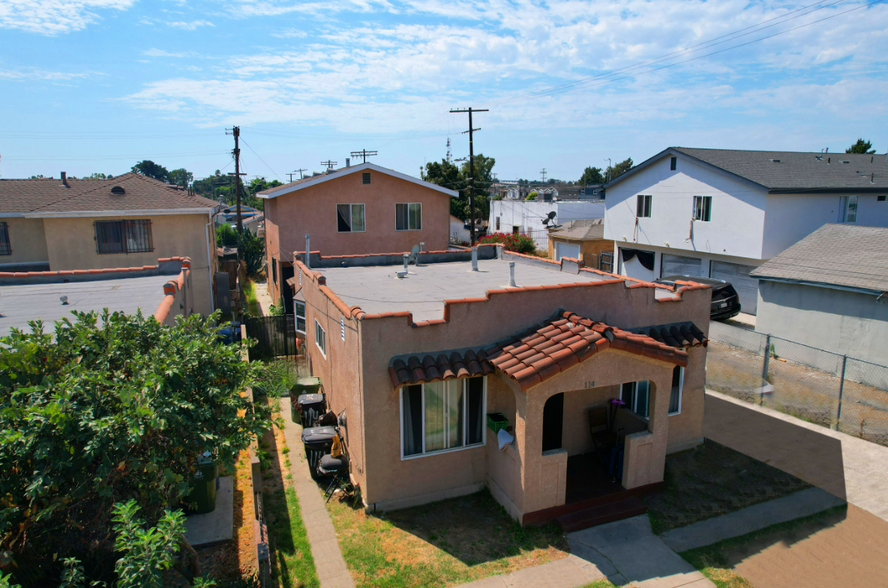 114 E. 102nd st, Los Angeles, CA for sale - Primary Photo - Image 1 of 11