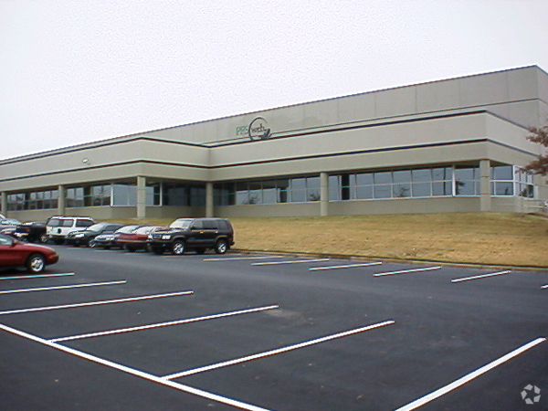 4650 E Shelby Dr, Memphis, TN for lease - Building Photo - Image 2 of 5