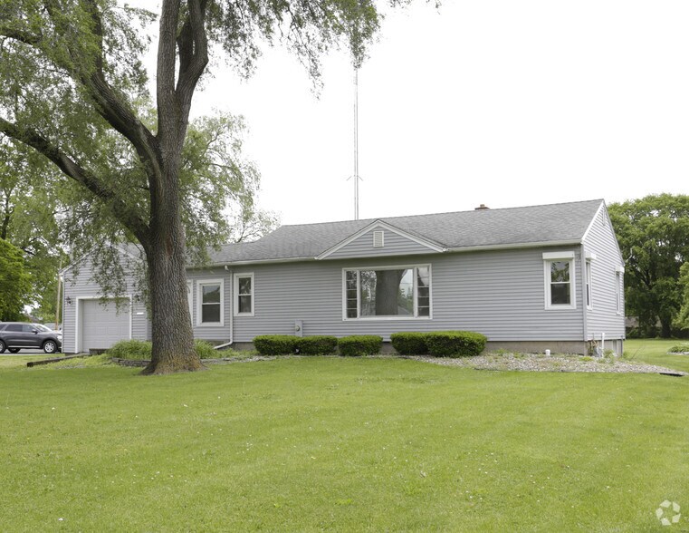 270 N Convent St, Bourbonnais, IL 60914