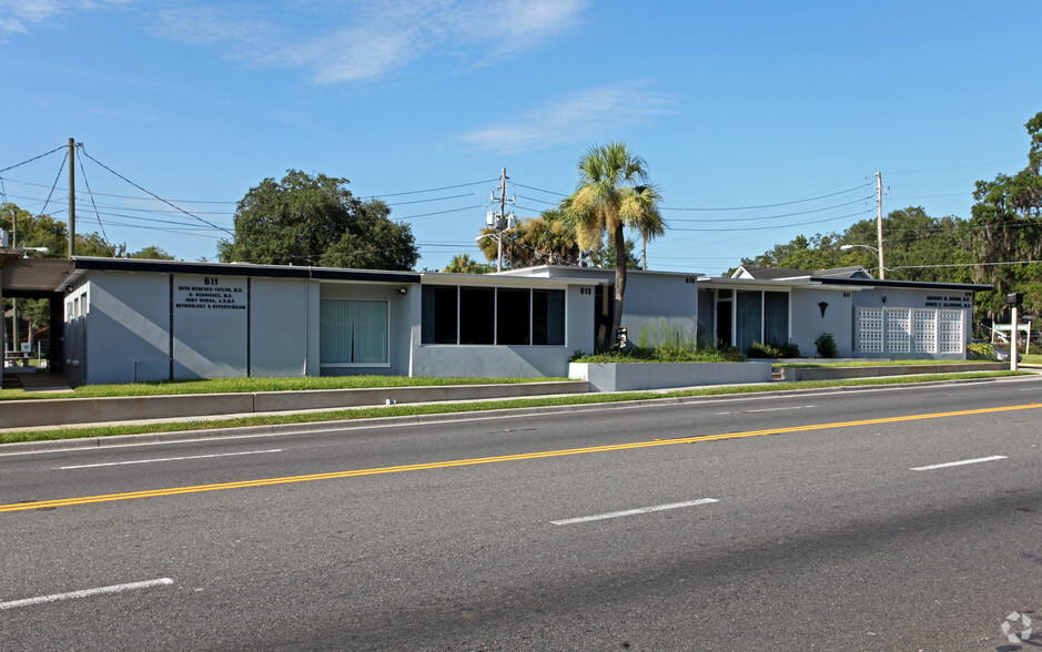 611 W Dixie Ave, Leesburg, FL for lease - Building Photo - Image 2 of 4