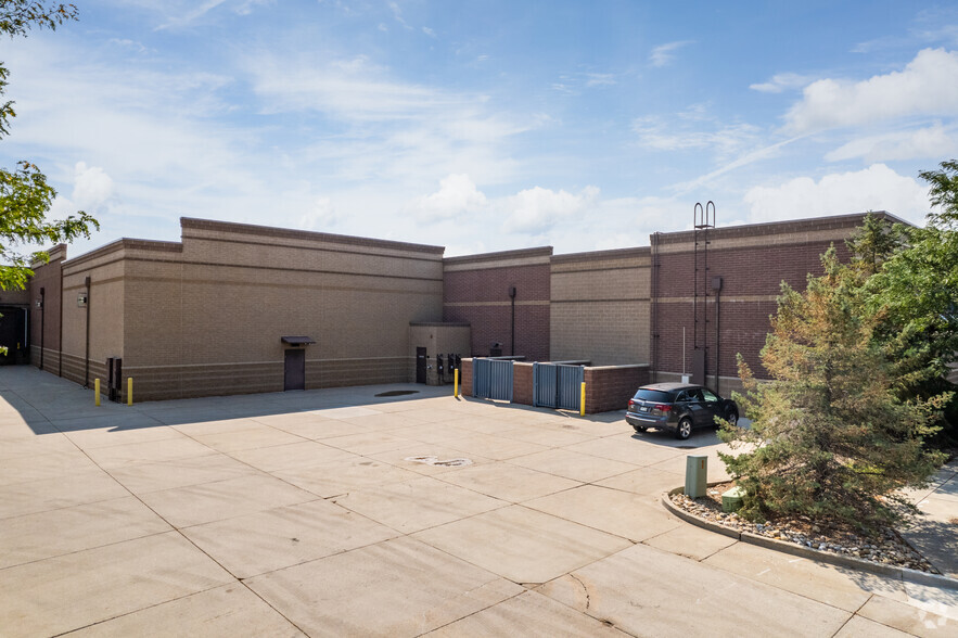 1405-1775 Rocky Mountain Ave, Loveland, CO for lease - Building Photo - Image 3 of 5