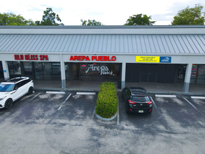 701 NW 99th Ave, Pembroke Pines, FL for lease Building Photo- Image 1 of 3