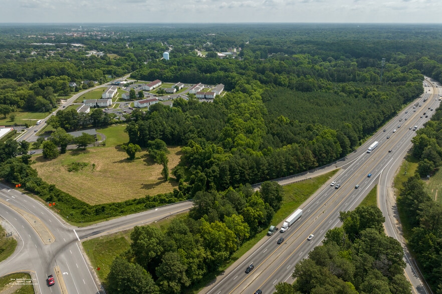 1801 Squirrel Level Rd, Petersburg, VA for sale - Building Photo - Image 1 of 8