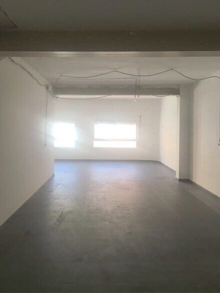 Office in Igualada, Barcelona for sale - Building Photo - Image 2 of 8