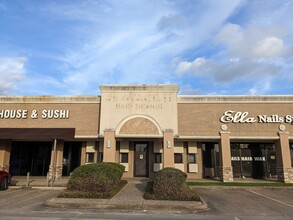 4410-4438 Dowlen Rd, Beaumont, TX for lease Building Photo- Image 2 of 2