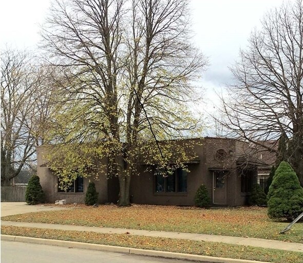 2601 McArthur Dr, Fort Wayne, IN for sale Primary Photo- Image 1 of 1