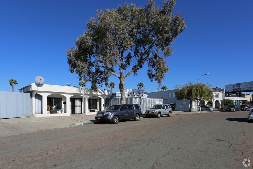 3950-3970 Hicock St, San Diego, CA for sale - Building Photo - Image 3 of 5