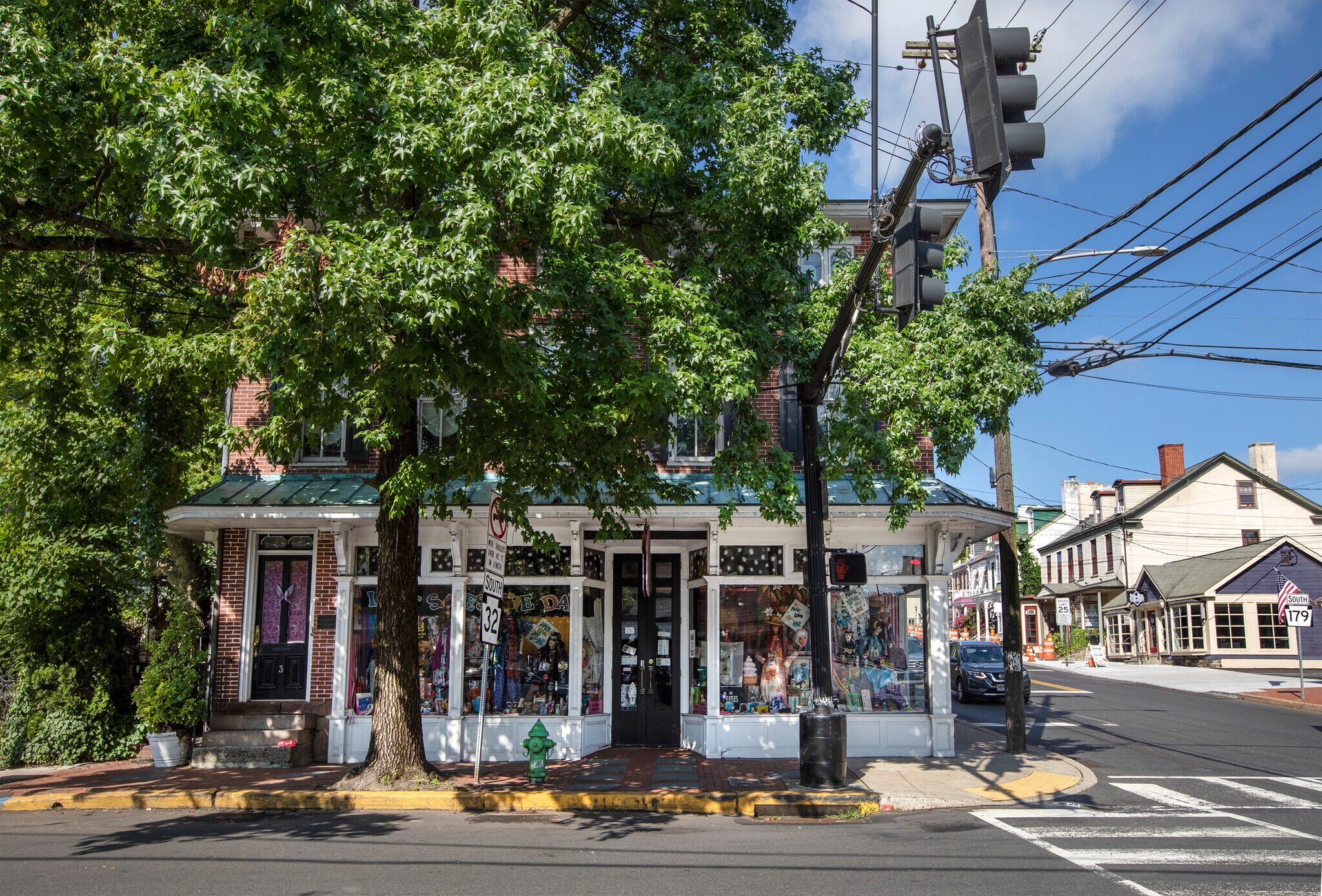 1 S Main St, New Hope, PA 18938 Retail for Sale