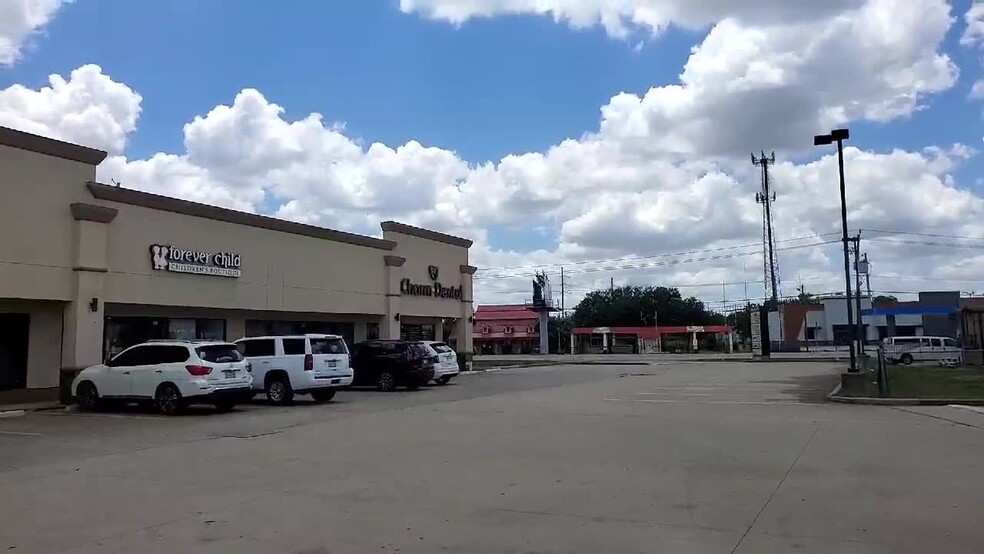 2201 Thompson Rd, Richmond, TX for lease - Commercial Listing Video - Image 3 of 33