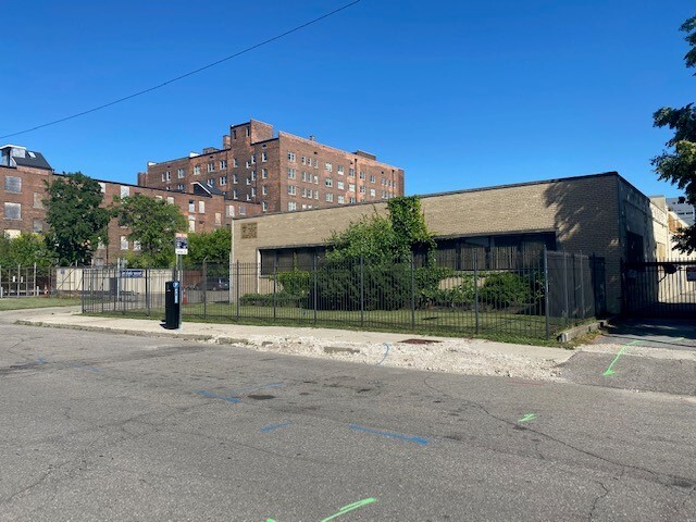 115 W Willis St, Detroit, MI for lease - Building Photo - Image 3 of 6