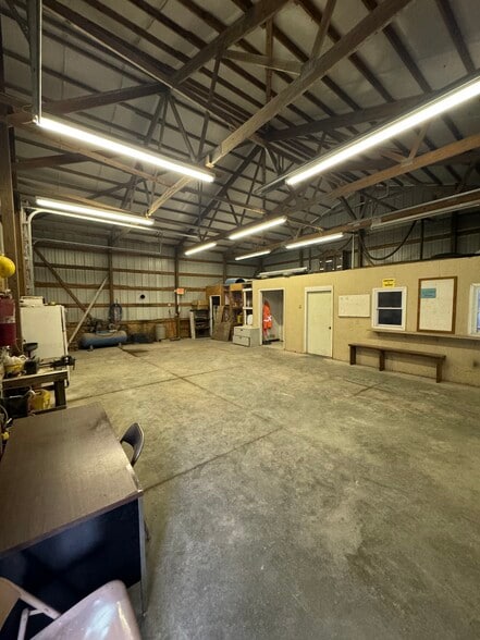 18900 Webster St, Spring Hill, KS for sale - Building Photo - Image 1 of 1