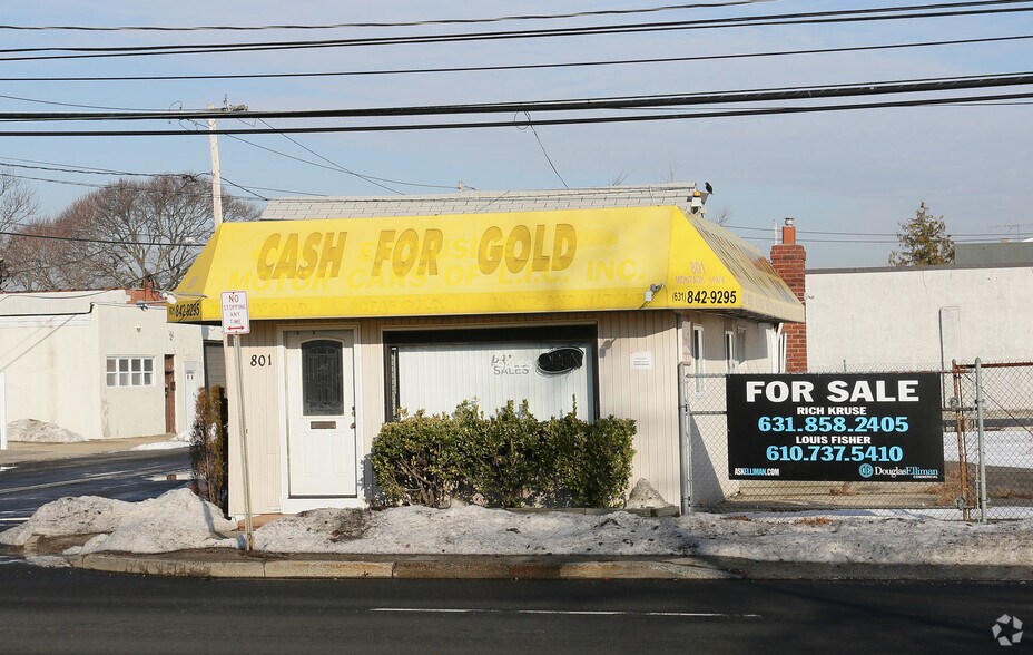 801 Montauk Hwy, Copiague, NY for sale - Primary Photo - Image 1 of 1