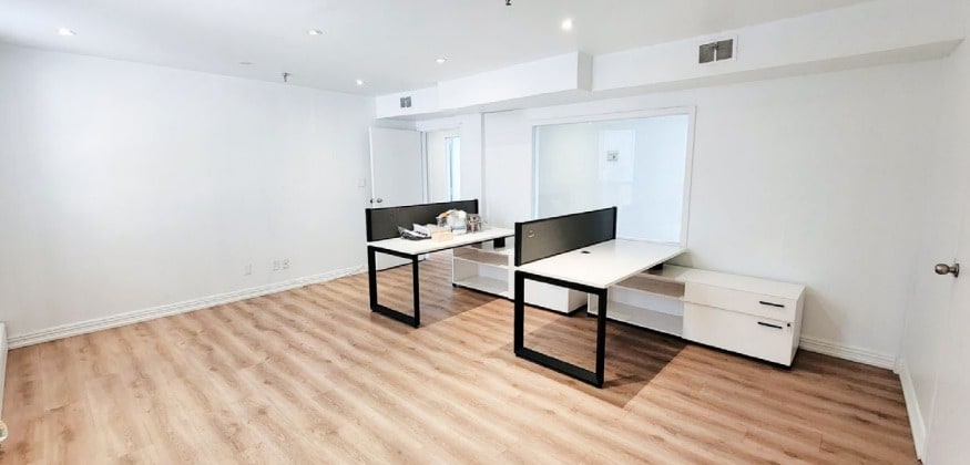 750-754 Yonge St, Toronto, ON for lease Interior Photo- Image 1 of 8