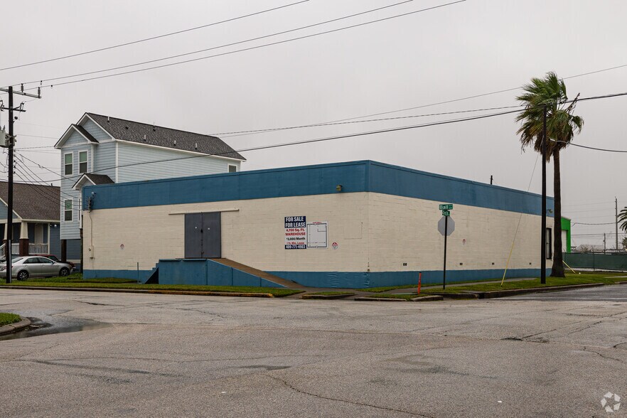 4302 Ball St, Galveston, TX for lease - Building Photo - Image 1 of 1