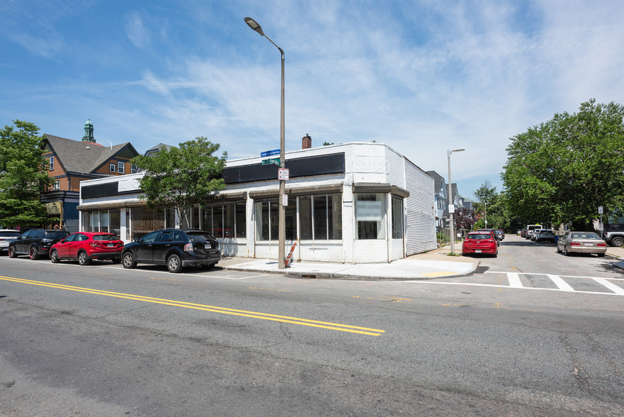 341 Centre St, Jamaica Plain, MA 02130 - Retail for Sale | LoopNet