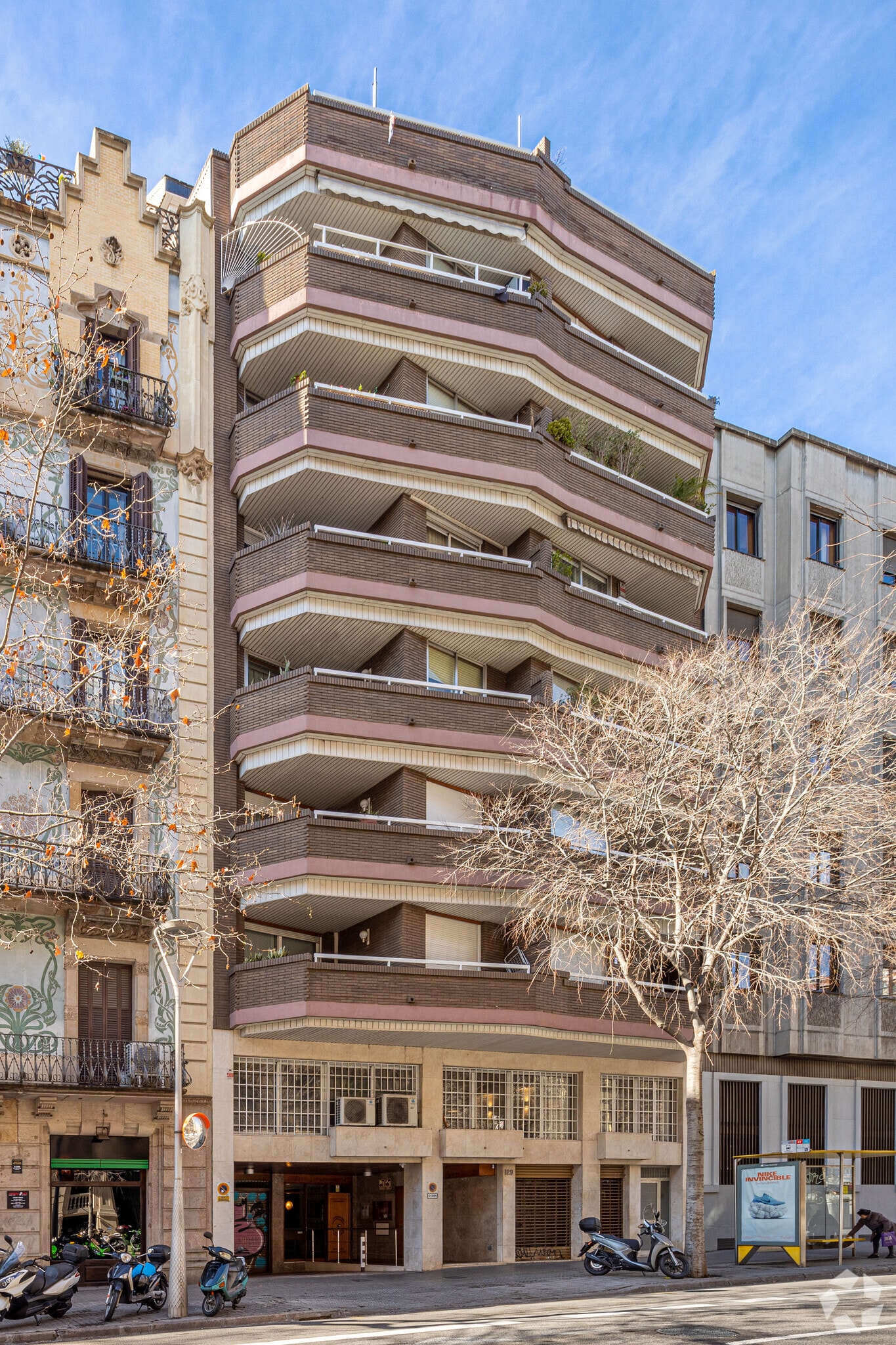 Carrer del Bruc, 129, Barcelona, Barcelona for lease Building Photo- Image 1 of 5
