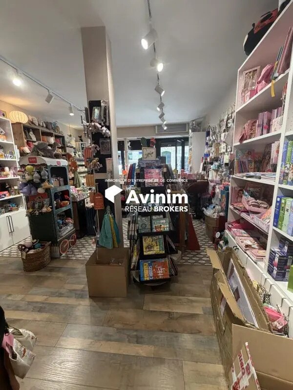 Location Commerce 56 m² - Photo 1