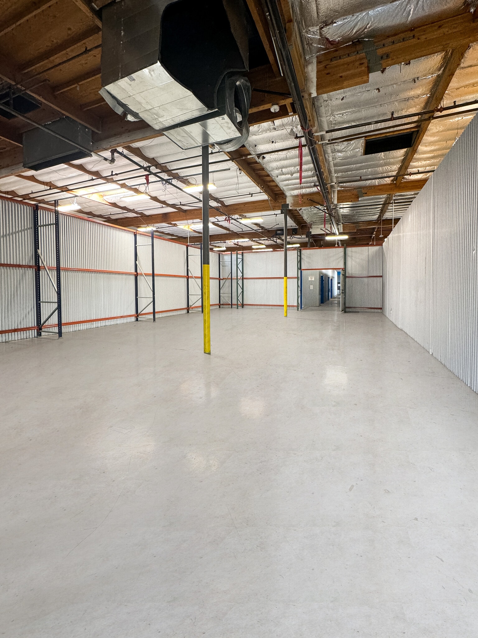505 Main St, Chula Vista, CA for lease Interior Photo- Image 1 of 3
