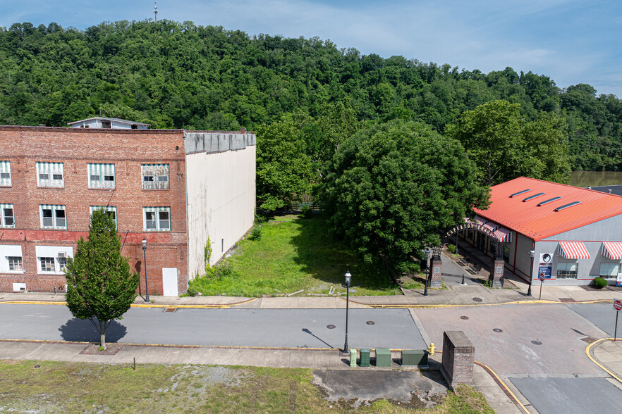 Clay Street Development portfolio of 2 properties for sale on LoopNet.com - Building Photo - Image 2 of 10