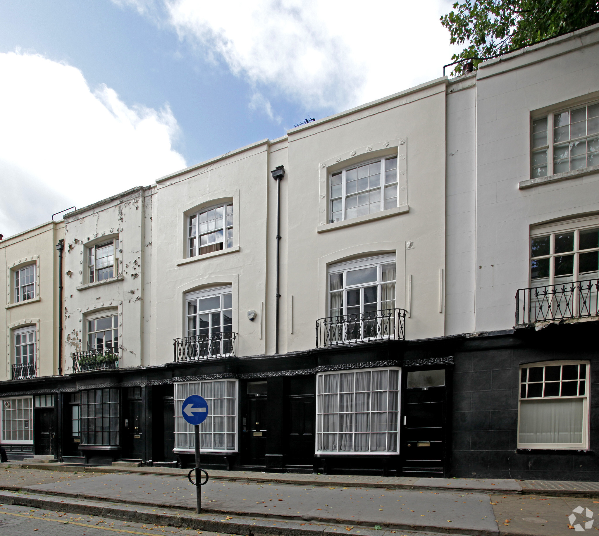 4-6 Dukes Rd, London for sale Primary Photo- Image 1 of 1