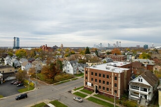 More details for 704 8th St, Niagara Falls, NY - Multifamily for Sale