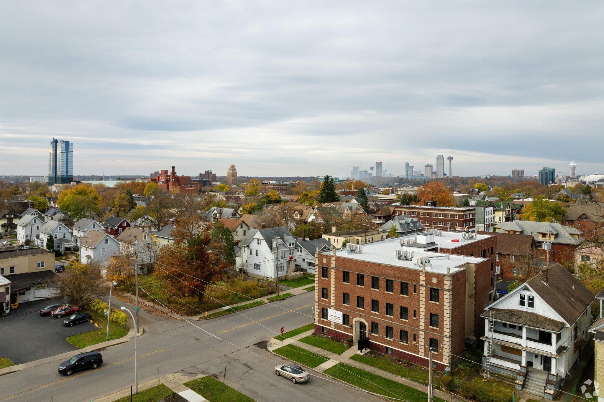 704 8th St, Niagara Falls, NY for sale Building Photo- Image 1 of 18
