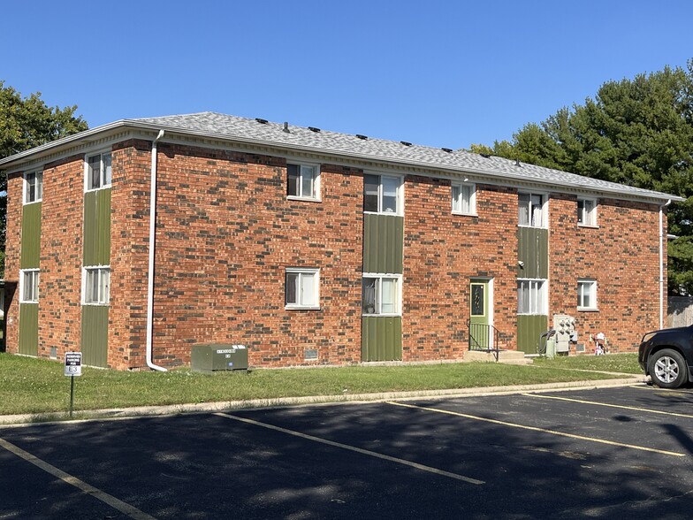 205 Sandra Ave, Mendota, IL for sale - Building Photo - Image 1 of 13