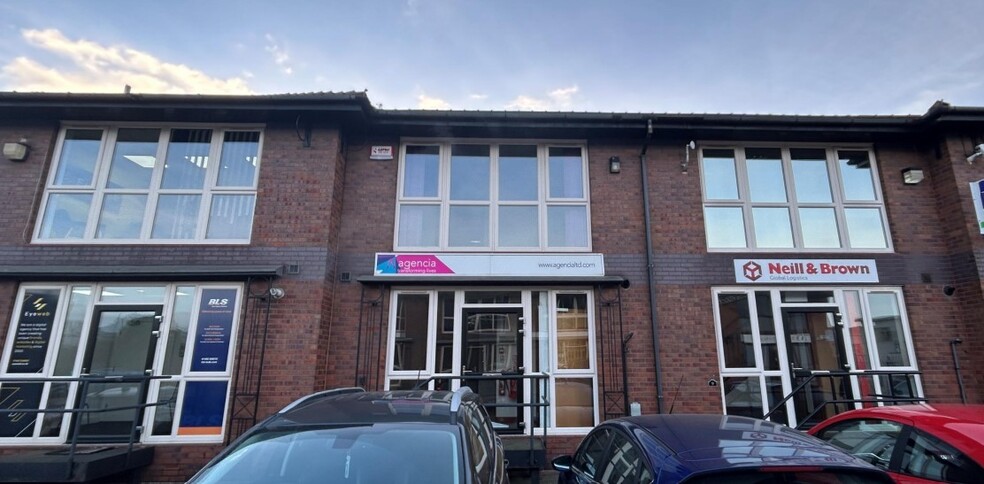 6-10 Livingstone Rd, Hessle for lease - Building Photo - Image 1 of 1