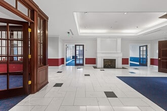 2400 Chamber Center Dr, Fort Mitchell, KY for lease Lobby- Image 2 of 22