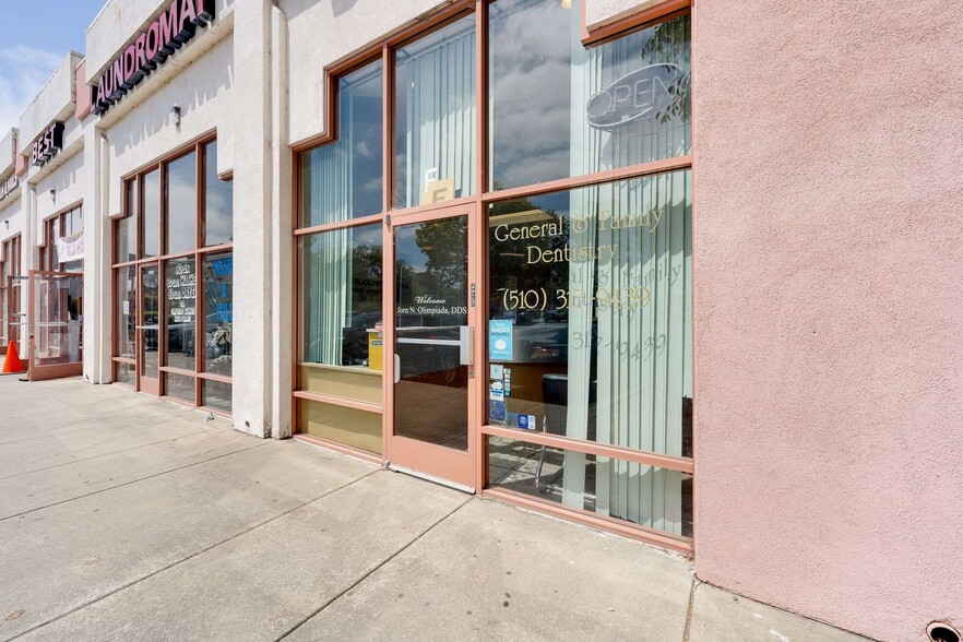 15401 Hesperian Blvd, San Leandro, CA for lease - Building Photo - Image 2 of 35