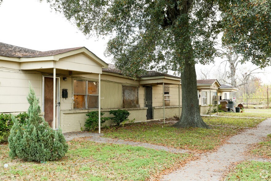 3121 Brewster St, Houston, TX for sale - Primary Photo - Image 1 of 1